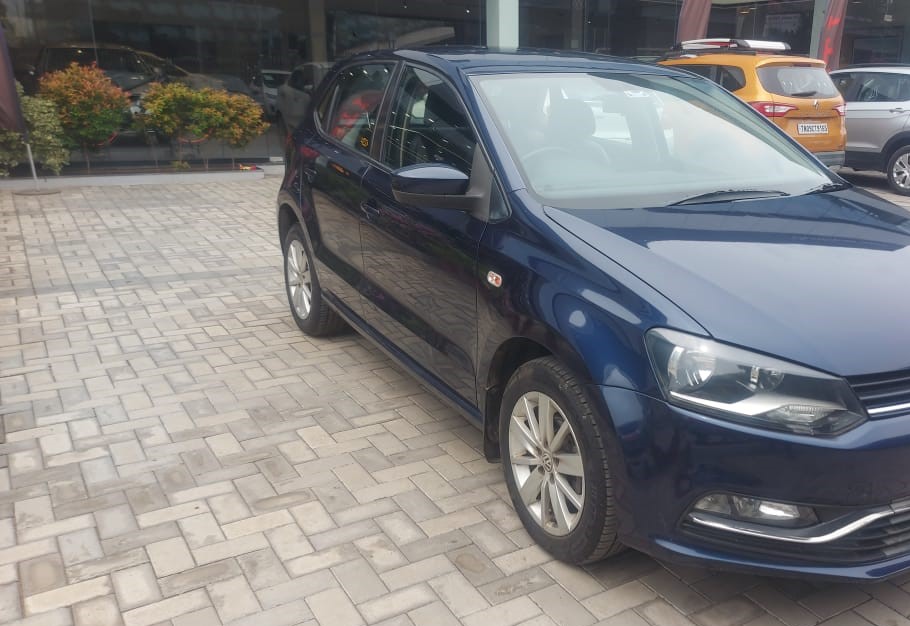 Volkswagen Polo(2016-2019) Highline 1.5l D